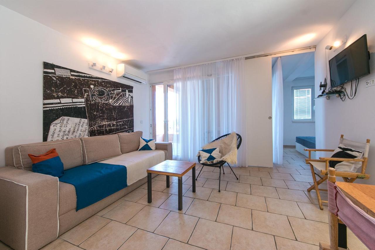 Apartments With A Parking Space Brela, Makarska - 16596 Exteriér fotografie