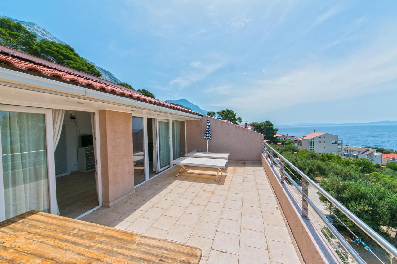 Apartments With A Parking Space Brela, Makarska - 16596 Exteriér fotografie