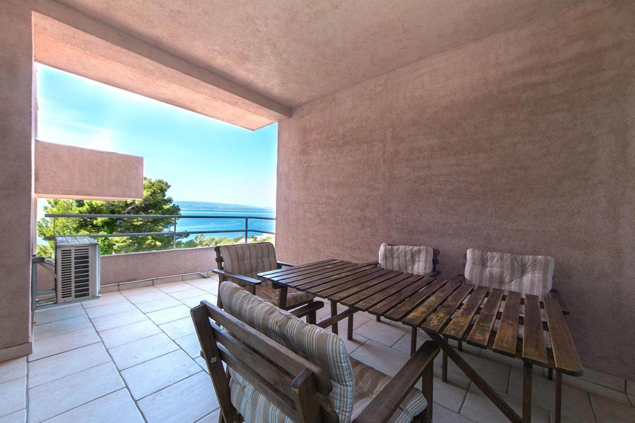 Apartments With A Parking Space Brela, Makarska - 16596 Exteriér fotografie